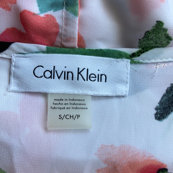 CK Floral Blouse NWOT - Picture 3 of 6